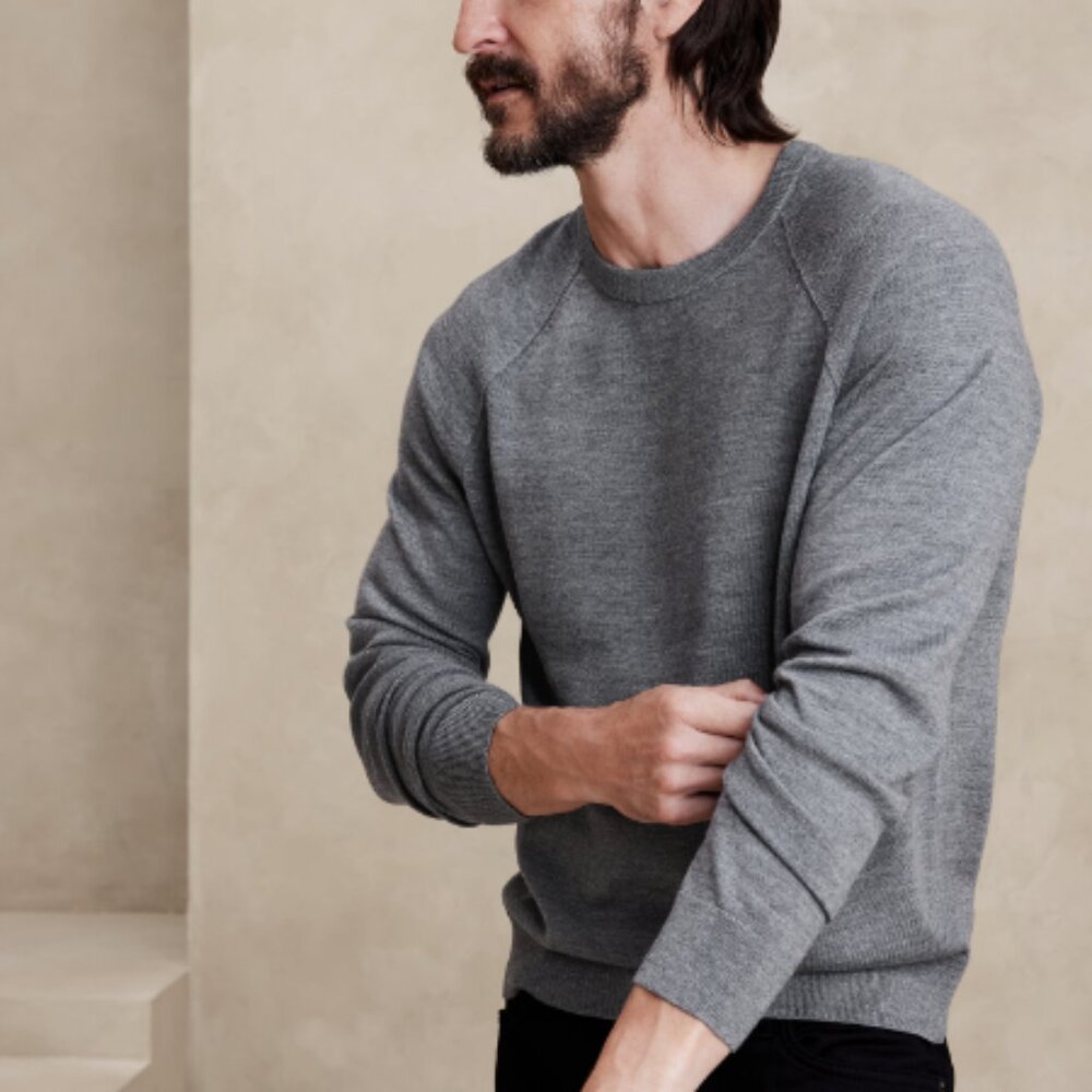 Banana Republic Franco Italian Merino Crew-Neck Sweater - Charcoal Gray XXL